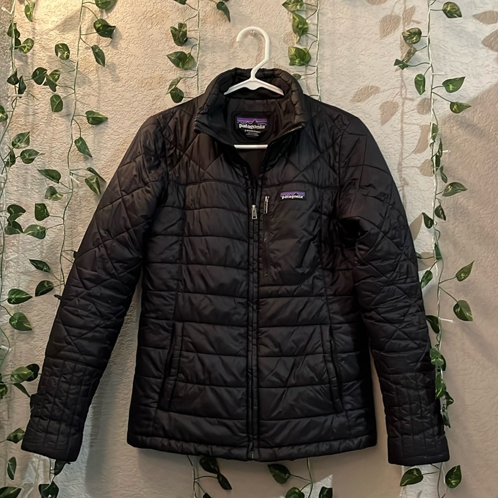 Patagonia womens nano puff jacket